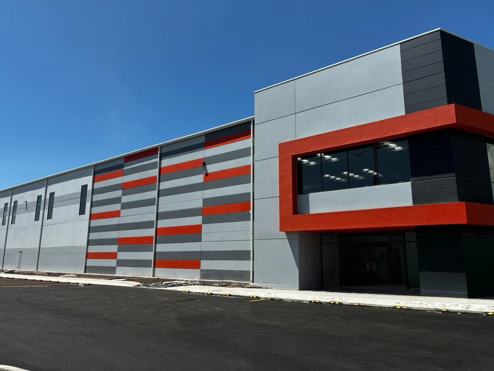 SPEC X · VYNMSA León Industrial Park