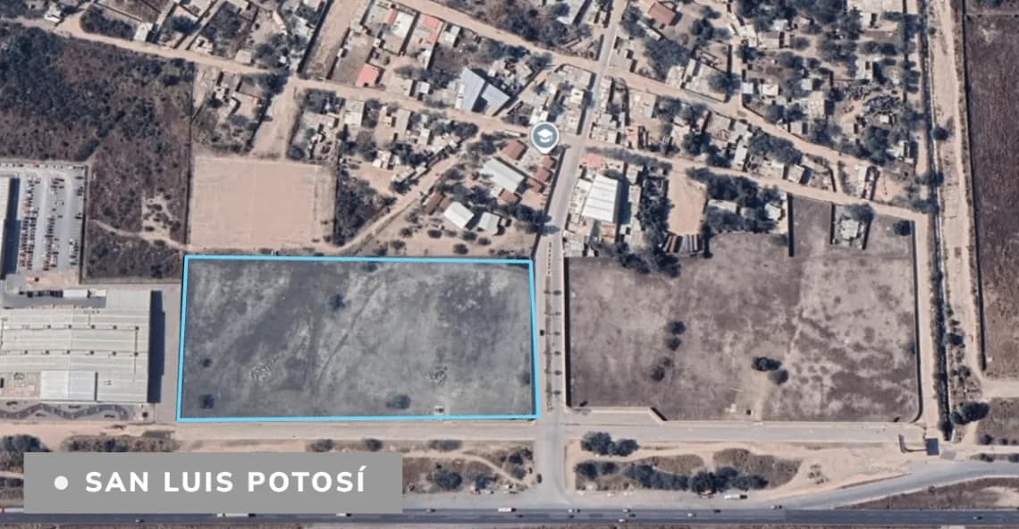 2 lotes · Parque Industrial La Noria — foto
